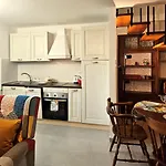 Elegante A 2 Minuti Dal Duomo, Casa Estia Hébergement de vacances Orvieto