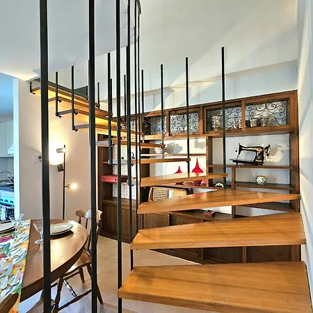 Prázdninový dům Elegante A 2 Minuti Dal Duomo, Casa Estia