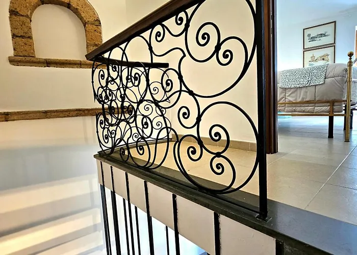 Elegante A 2 Minuti Dal Duomo, Casa Estia * أورفييتو