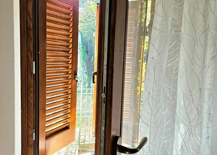 別荘 Elegante A 2 Minuti Dal Duomo, Casa Estia *