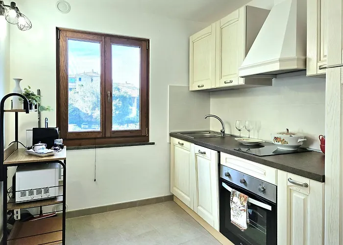 Elegante A 2 Minuti Dal Duomo, Casa Estia بيت للعطل *